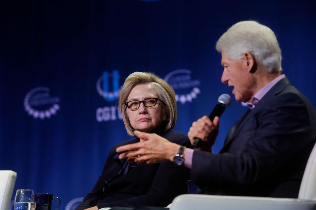 Bill Clinton Dined With Jeffrey Epstein in 1995, Predating Public Timeline: Report