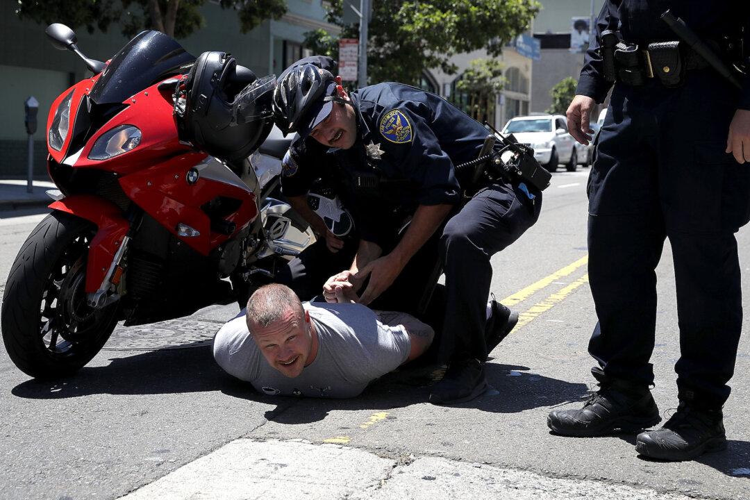Lawmakers Seek to Limit Police Use of Force in California