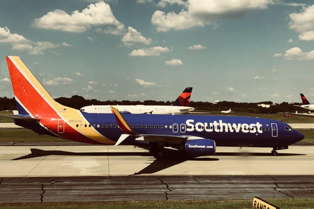 Southwest Flight Makes Emergency Landing After Passengers Left With Ear Pain