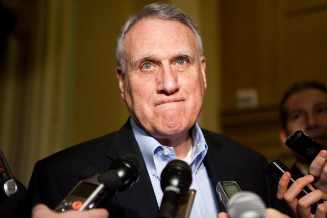 McCain Replacement Sen. Jon Kyl Resigning at End of Year