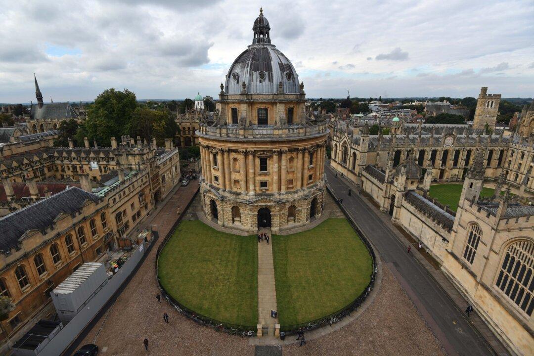 UK Students Should Not Go Home If CCP Virus Outbreak Occurs on Campus