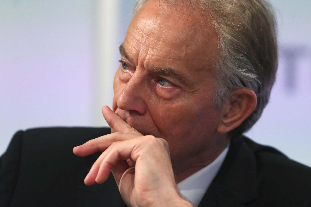 David Blunkett Told Tony Blair UK was Considered ‘Easy Touch’ by Traffickers