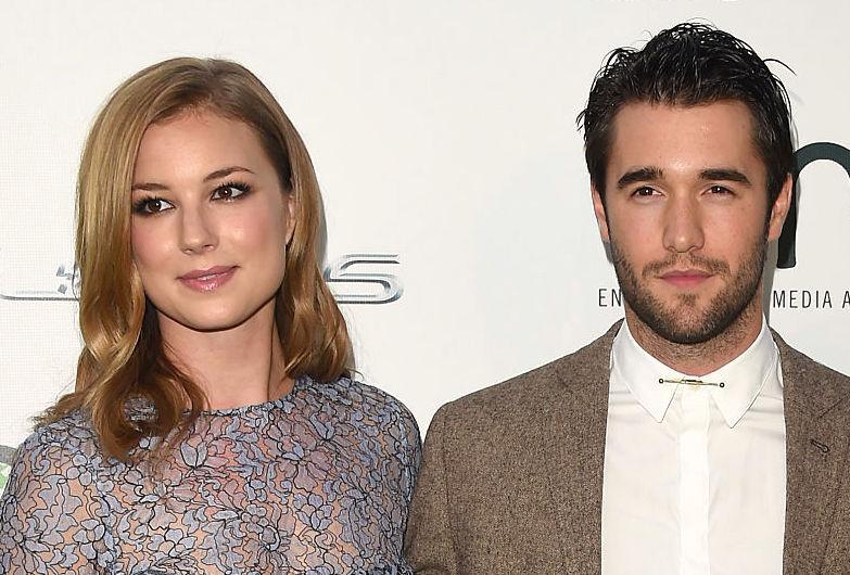 Emily VanCamp and Josh Bowman of Revenge Marry in Bahamas