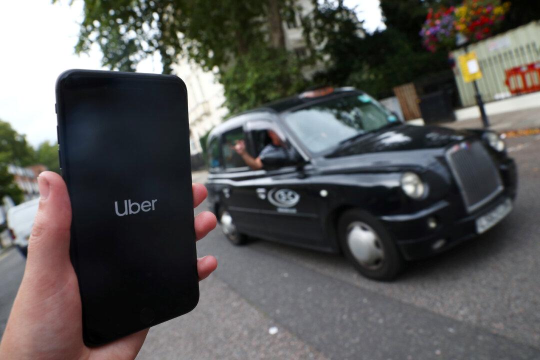Uber Welcomes, Unions Criticize UK Plan to Maintain Flexible Gig Economy