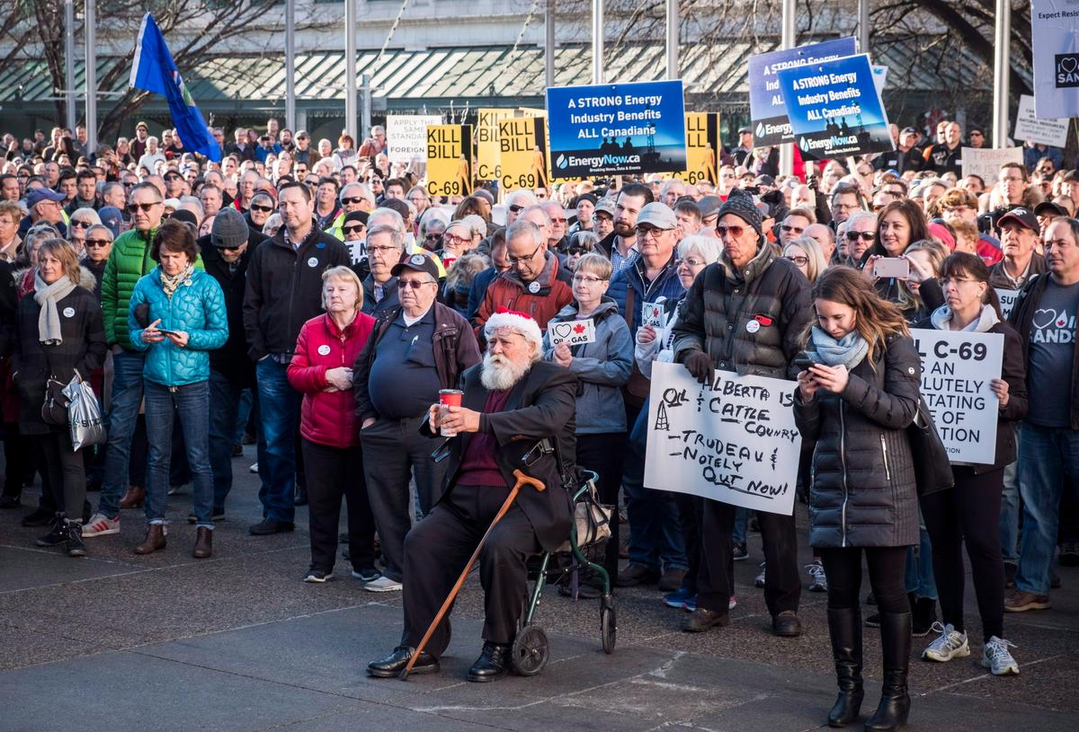 Federal Bailout, Bill C-69 Miss the Mark for Alberta’s Oil Patch