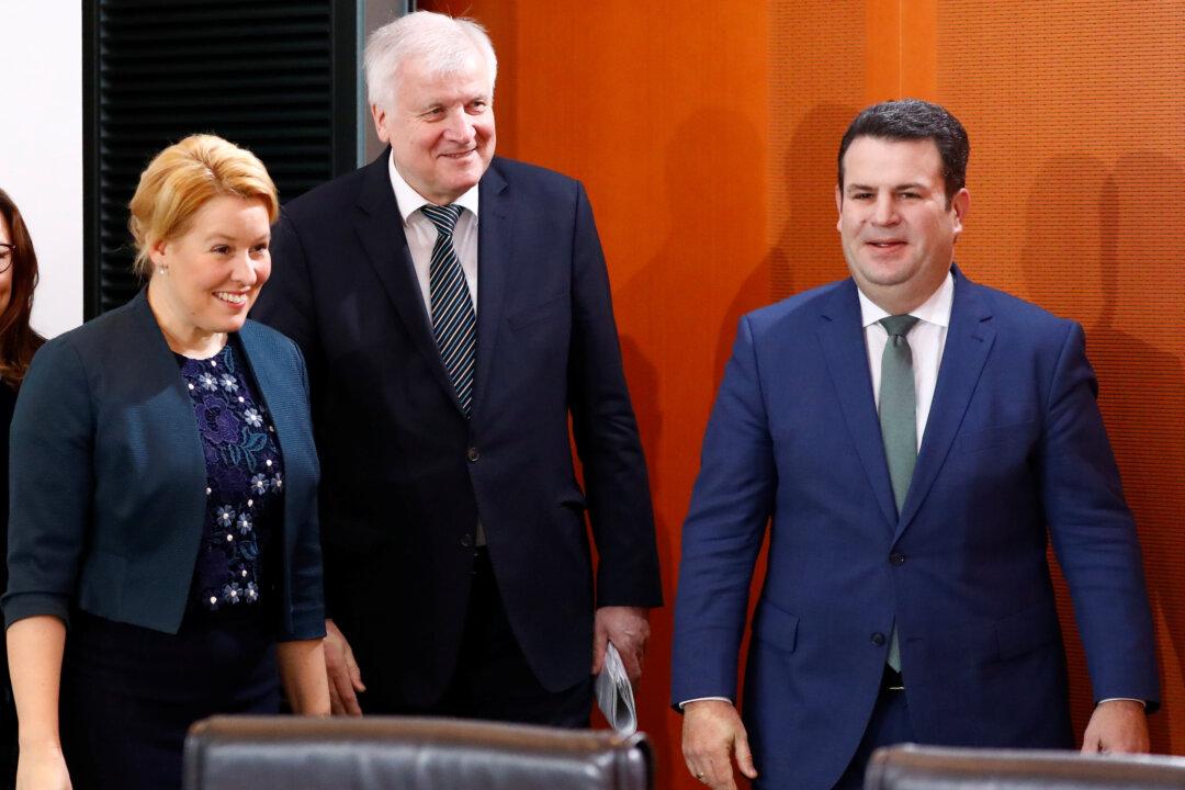 With Eye on China, Germany Tightens Foreign Investment Rules