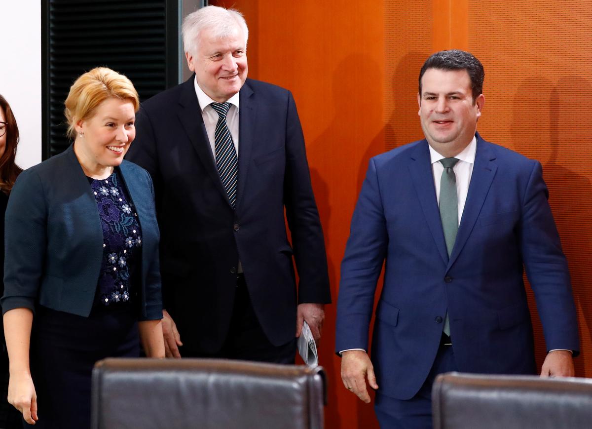 With Eye on China, Germany Tightens Foreign Investment Rules