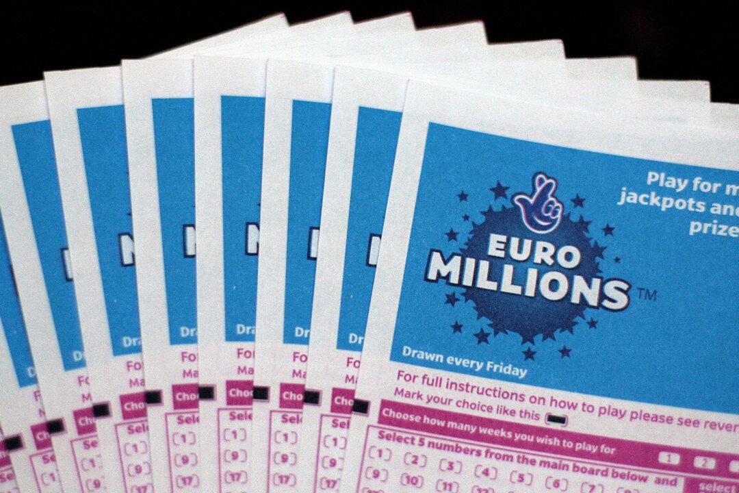 Builder Finds Unclaimed $96 Million Lottery Ticket Stashed in Van