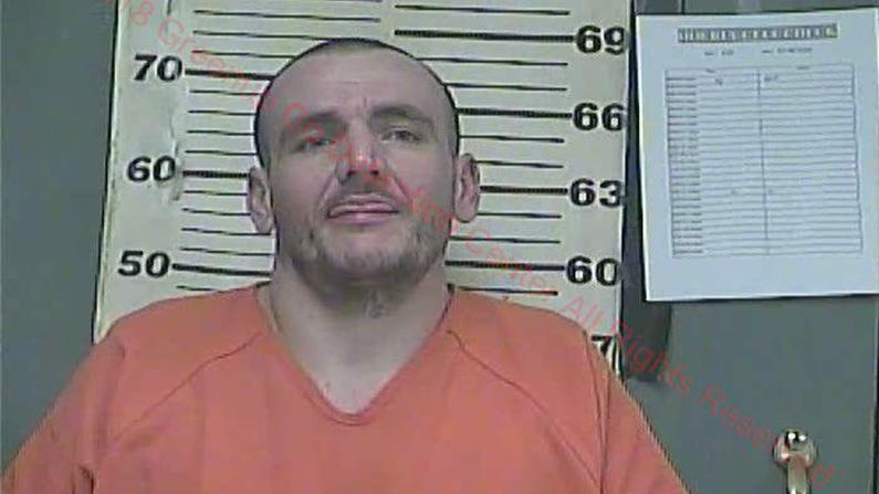 Kentucky Escapee’s Hitchhiking Attempt Goes Wrong, Gets Sent Back to Jail