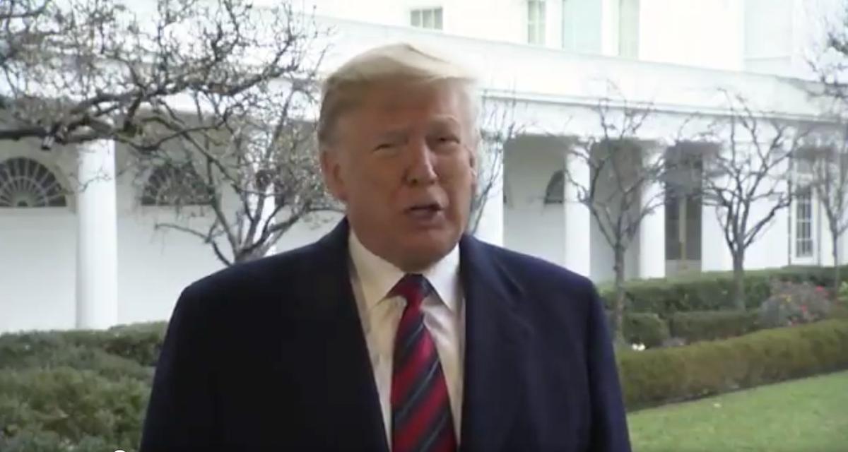 Trump Uses New Year’s Greetings to Urge Dems to Approve Border Wall Funding