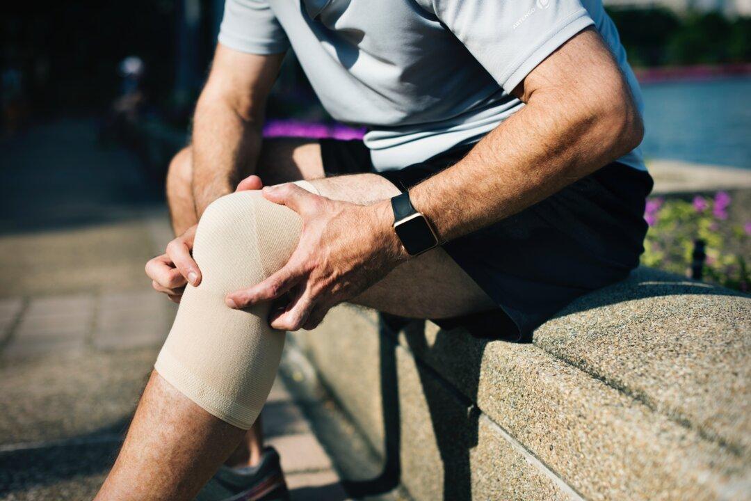 Up to a Third Of Knee Replacements Pack Pain and Regret