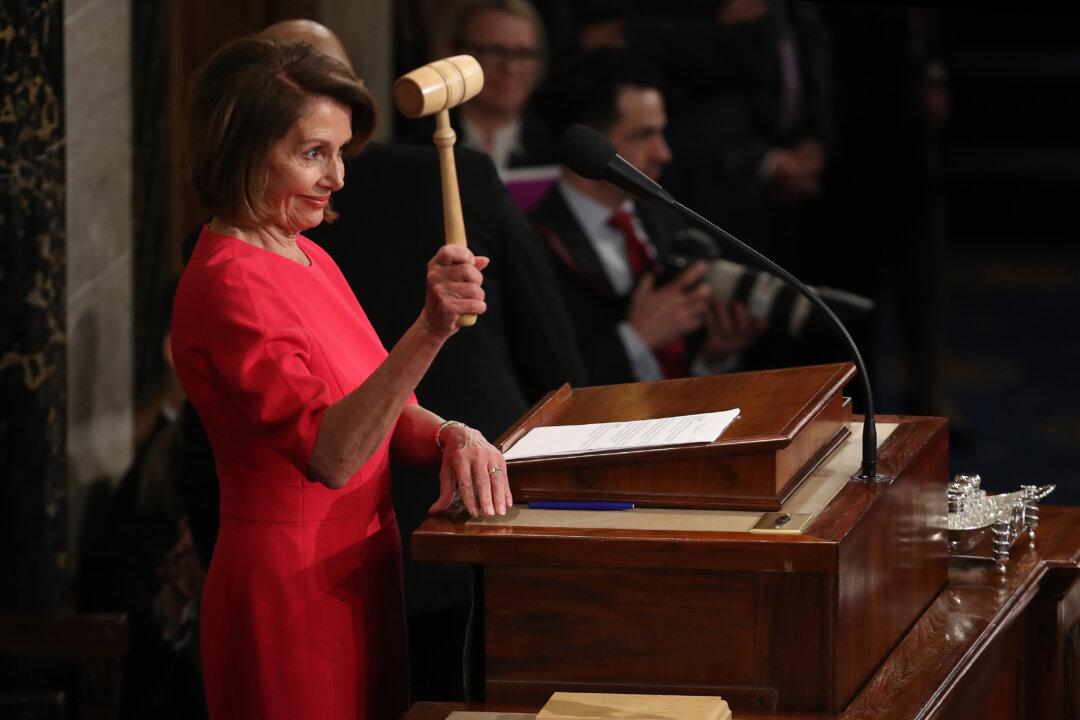 Democrats Suggest Giving President, Treasury Power to Raise Debt Limit