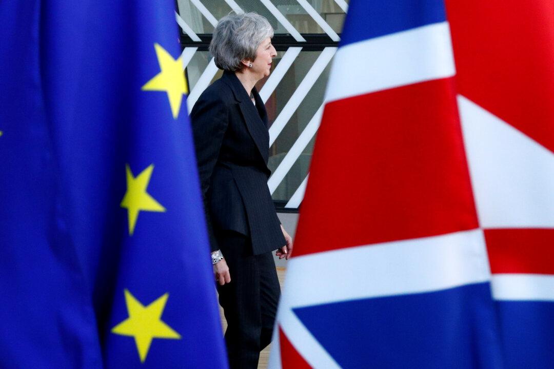 UK Plans Rehearsals for “No-Deal” Brexit Amid Fears of Road, Port Chaos