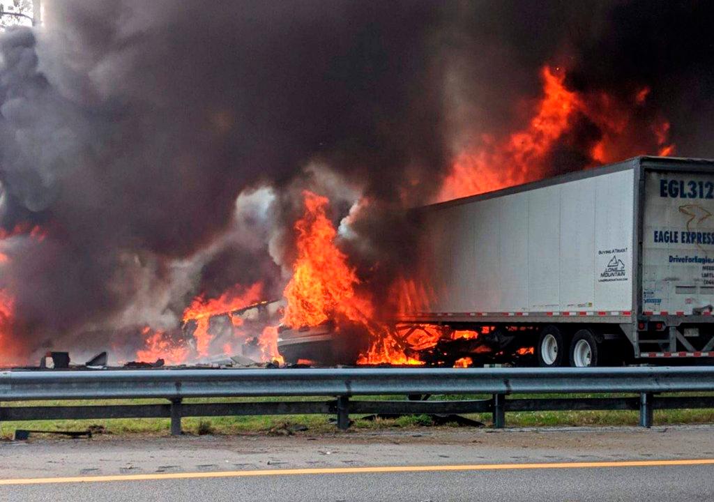 Update: 5 Children Heading to Disney Killed in Fiery Florida Crash