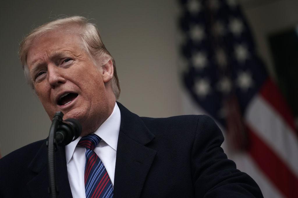 CNN Reporter Gets Microphone Taken Away After Ignoring New White House Rules