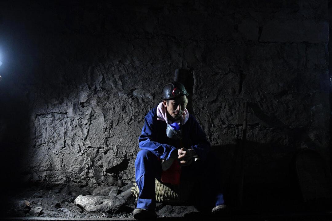 Chinese Supreme Court Judge Disappears After Exposing Miscarriages of Justice