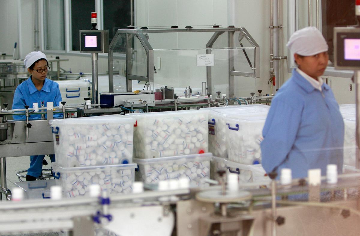 Chinese Health Firm Under Fire for Offering Fraudulent Medical Treatment Abroad