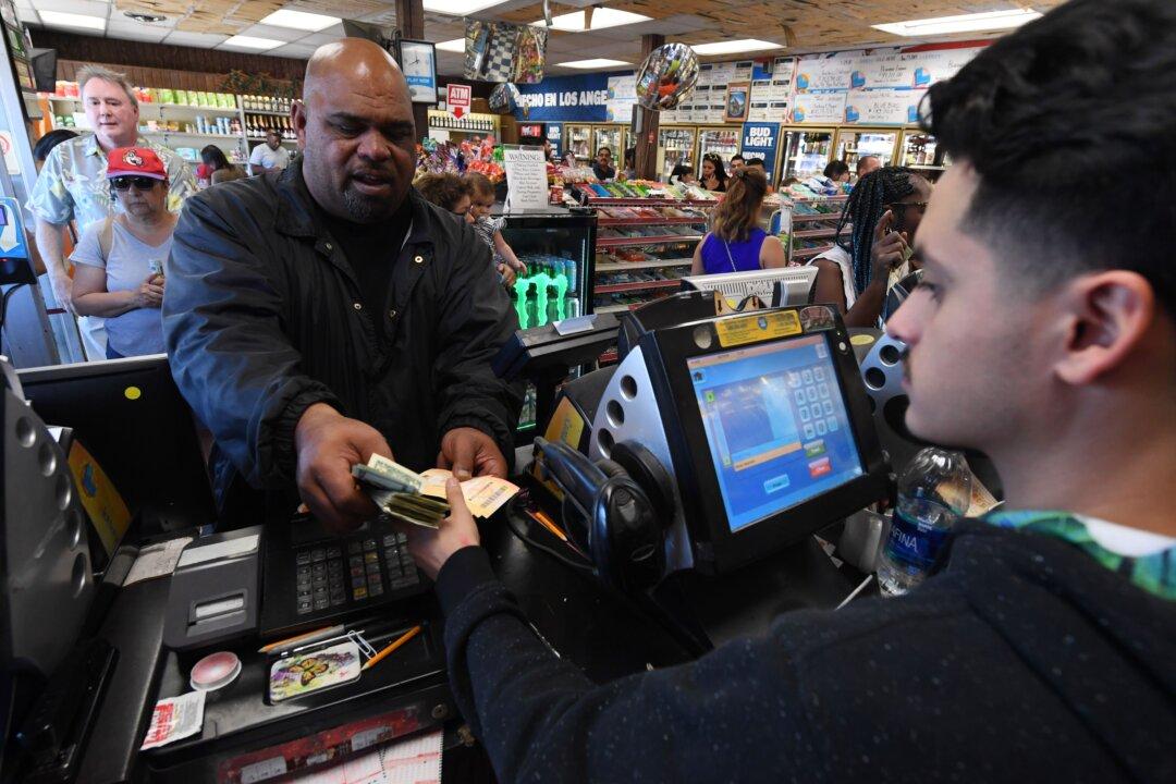 California Moves to Phase Out Paper Receipts After Regulating Plastic Straws
