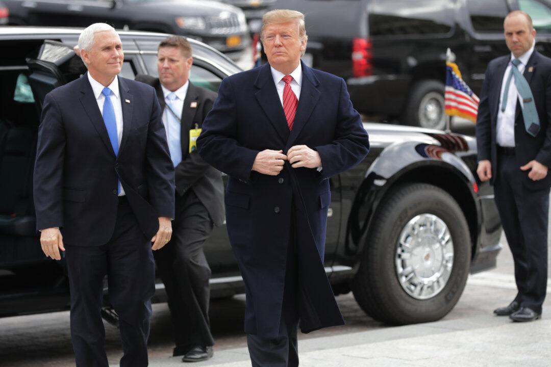 More Americans Now Say Congress Should Do What Trump Wants, Poll Finds