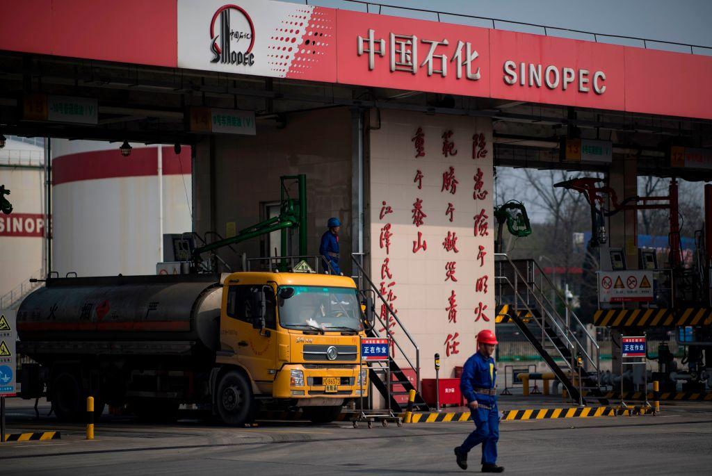 In China, Workers Demand Owed Wages From State-Supported Petrochemical Project