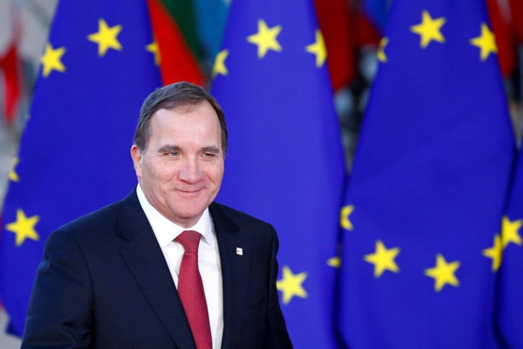 Sweden’s Lofven Edges Toward Second Term as Prime Minister