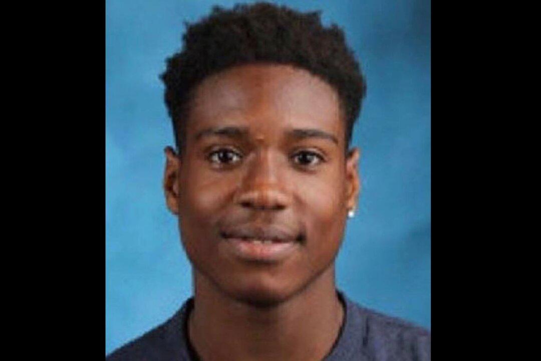 High School Football Player Dies in South Carolina During Surgery