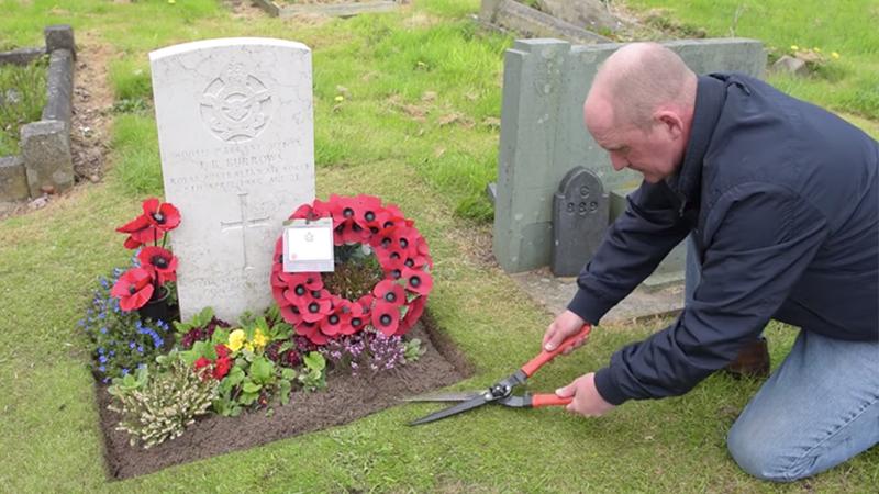 Man in England Tends Mysterious Australian WWII Vet’s Grave for 25 Years and Uncovers His Story