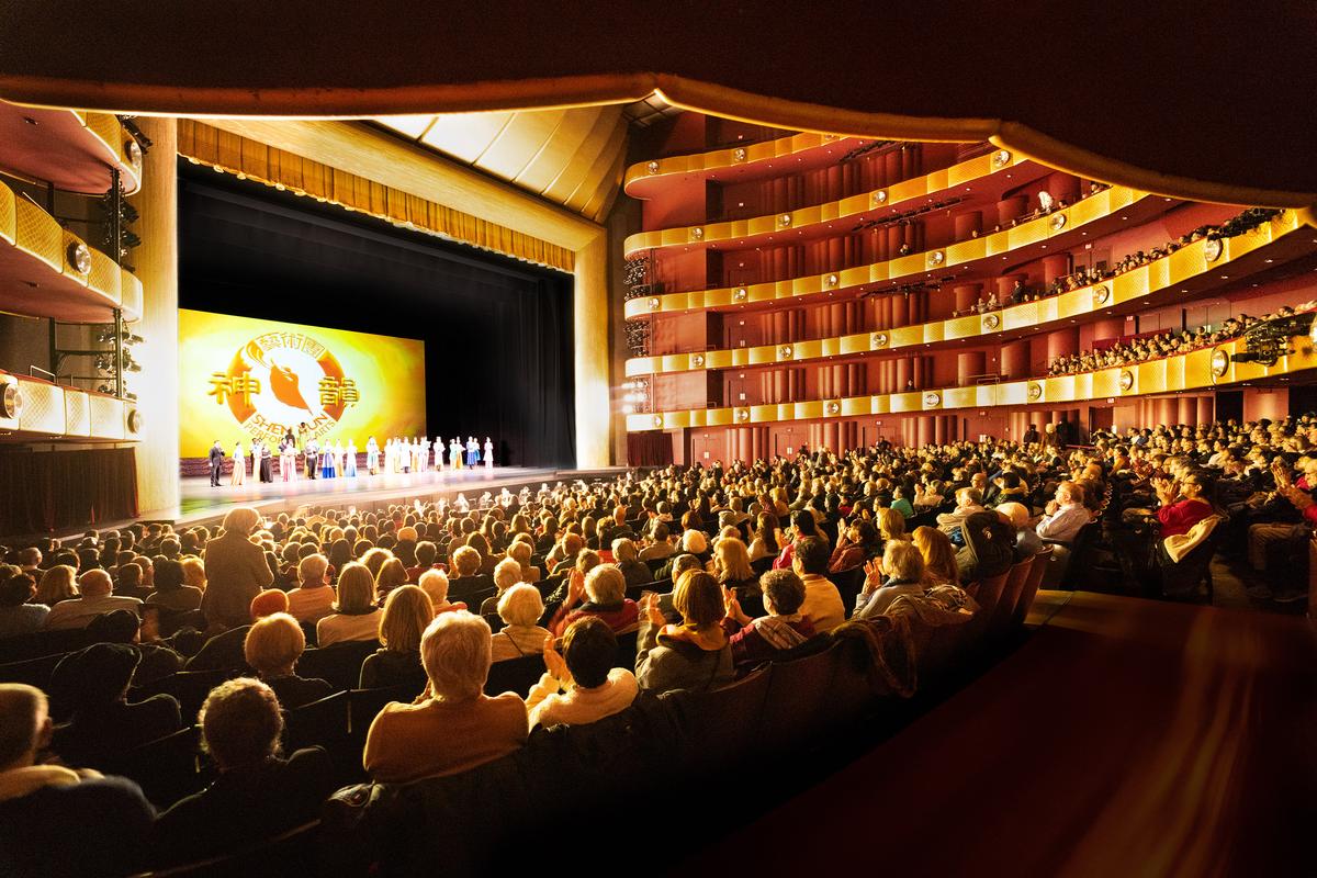 Chinese Communist Party Flustered by Shen Yun, Loses Confidence