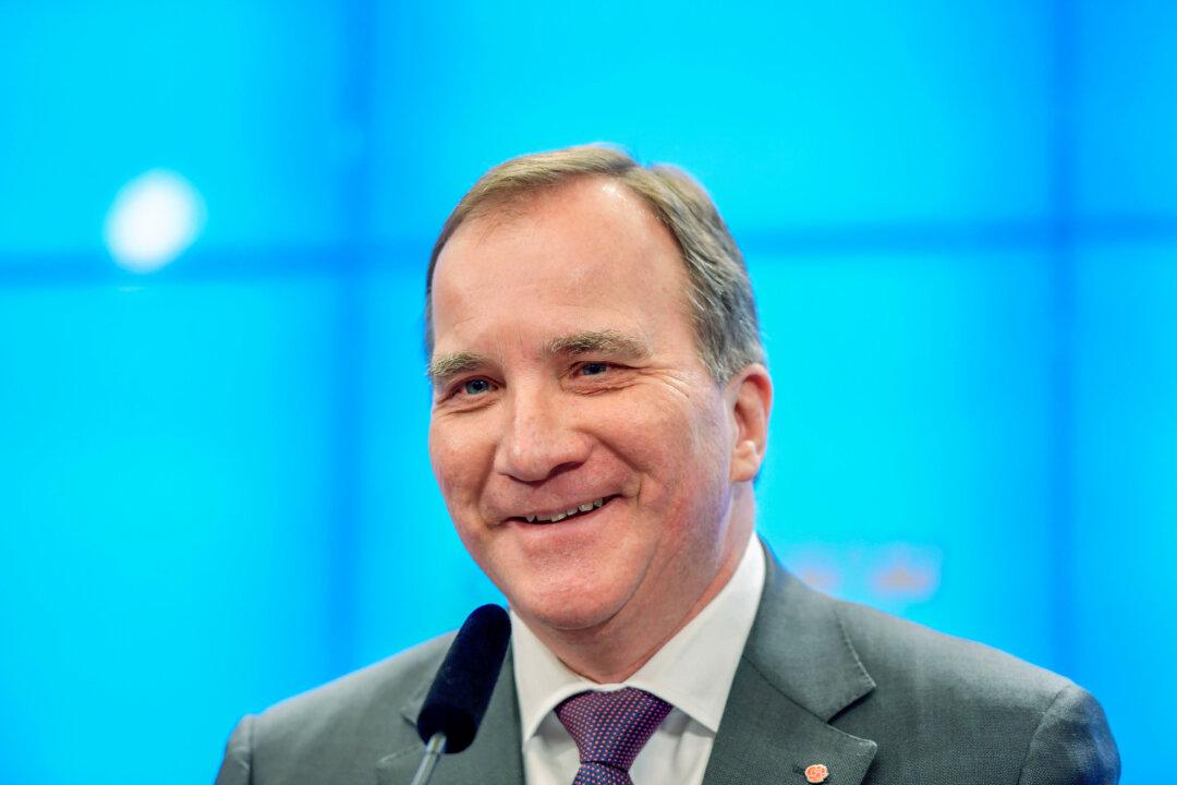 Social Democrat Lofven Wins Swedish PM Race