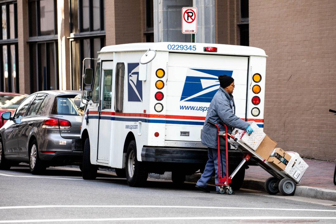 Postal Service Says USPS House Bill ‘Well Meaning’ But Harmful