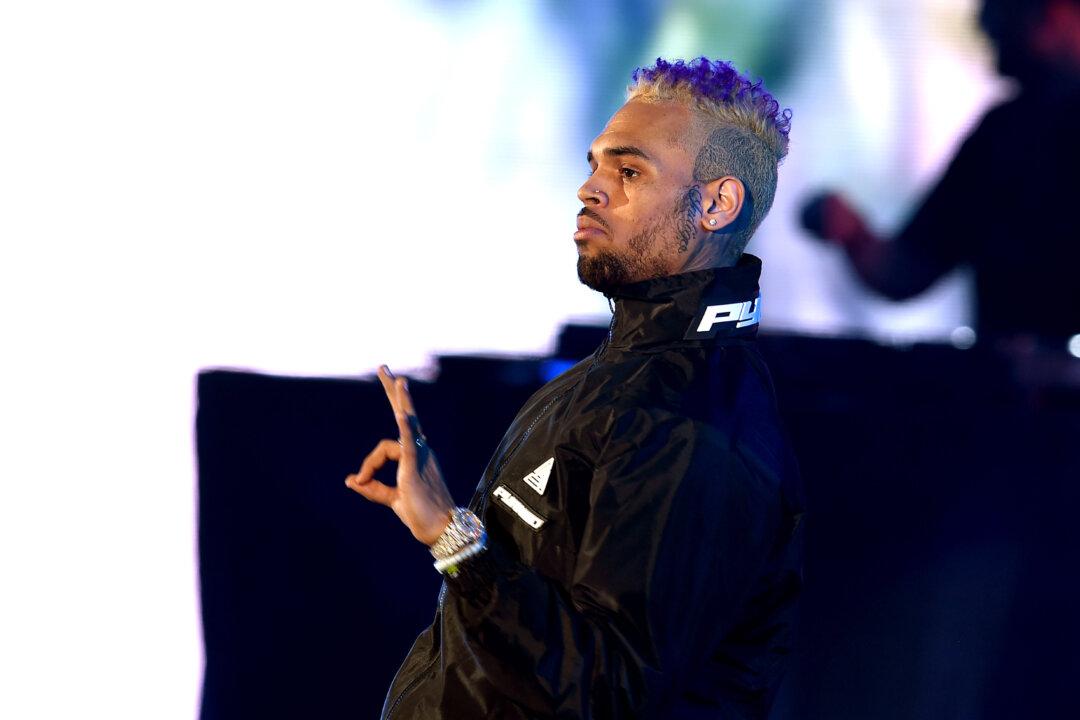 Singer Chris Brown Detained in Paris After Rape Complaint