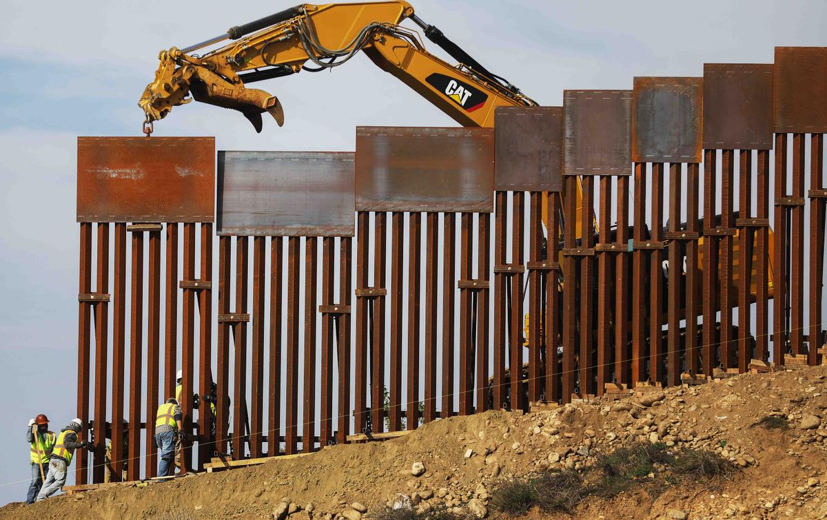 Alabama Bill Would Allow Tax Refunds to Fund Border Wall