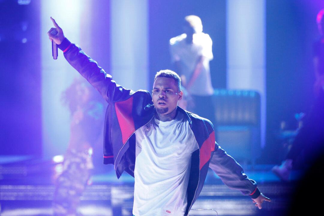 Chris Brown Plans ’to Sue' Alleged Rape Victim for Defamation, Lawyer Says