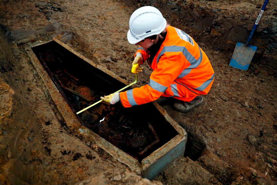Remains of Explorer Who Named Australia 200 Years Ago Finally Found