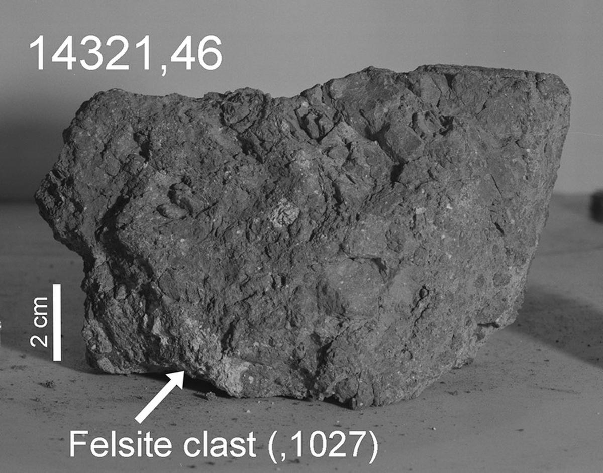 Moon Rock? Oldest Known Earth Rock Found in an Unlikely Place
