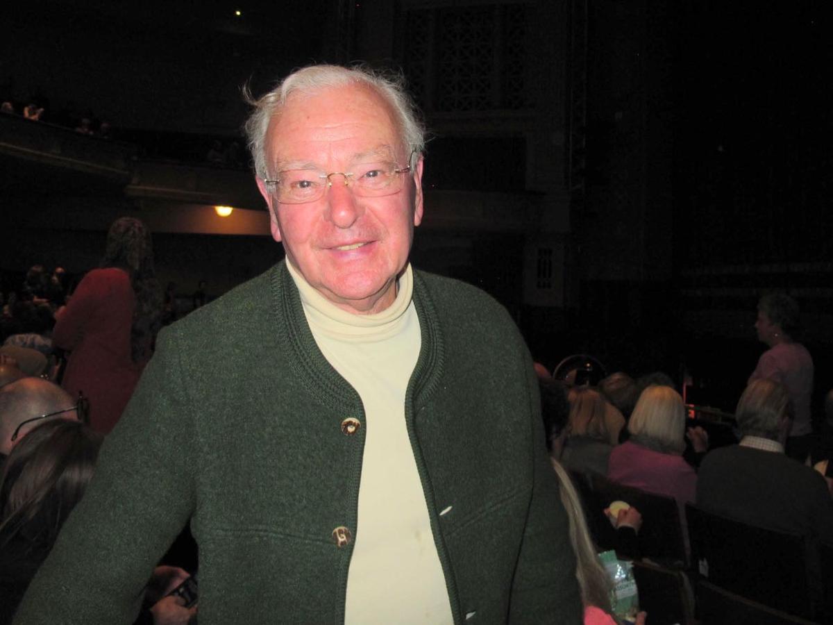 Shen Yun Gets ‘150 Marks Out Of 100’