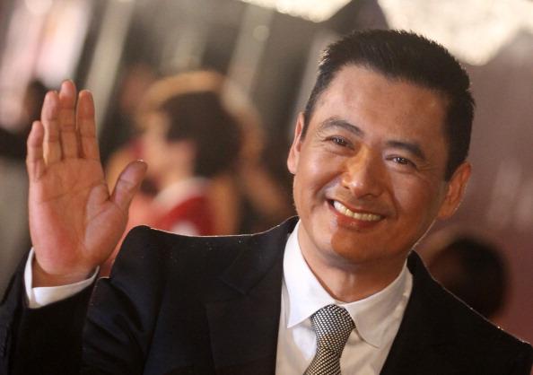 ©Getty Images | <a href="https://www.gettyimages.com/detail/news-photo/actor-chow-yun-fat-of-hong-kong-poses-on-the-red-carpet-of-news-photo/112281916">DALE de la REY/AFP</a>