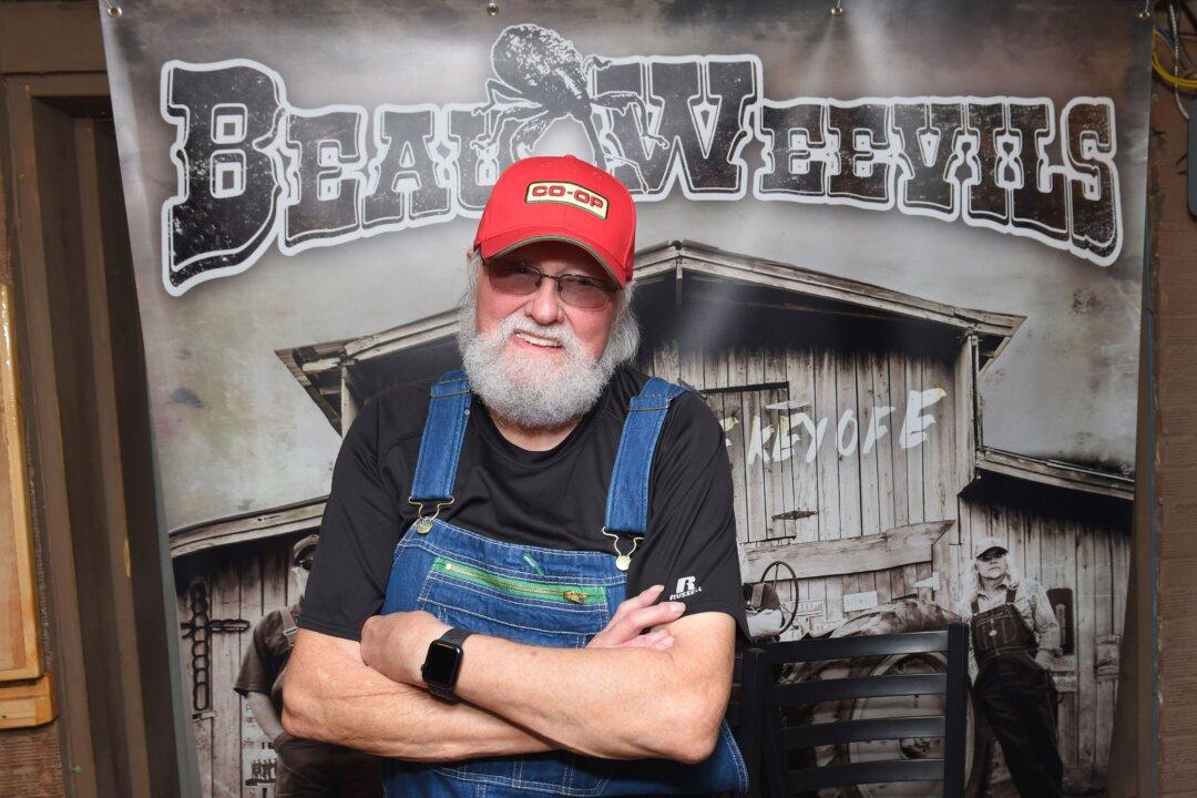 Country Legend Charlie Daniels Blasts NY Gov. Cuomo Over New Abortion Law