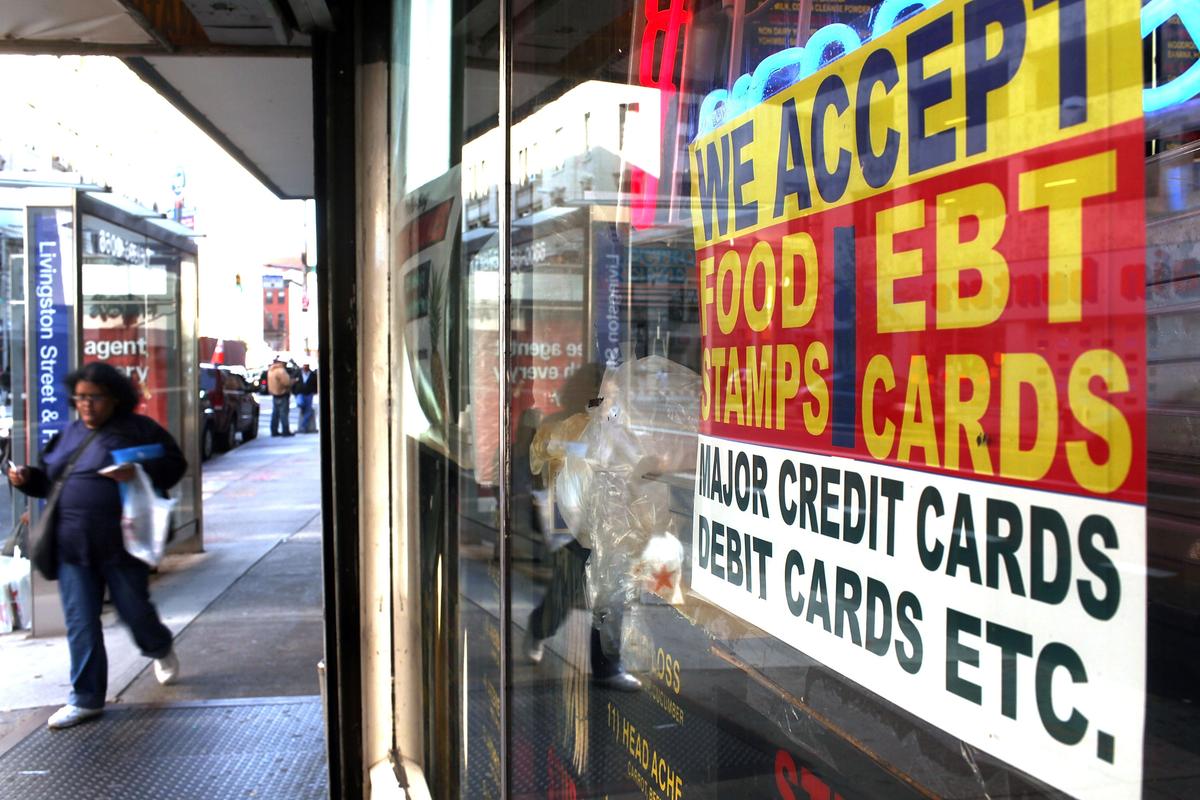 Trump Administration to Tighten Food Stamp Eligibility Requirements for Able-Bodied Adults