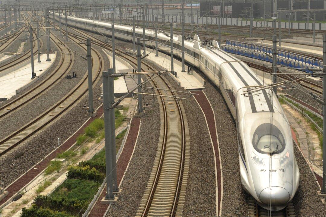 China’s High-Speed Rail System Has a Huge Fiscal Problem