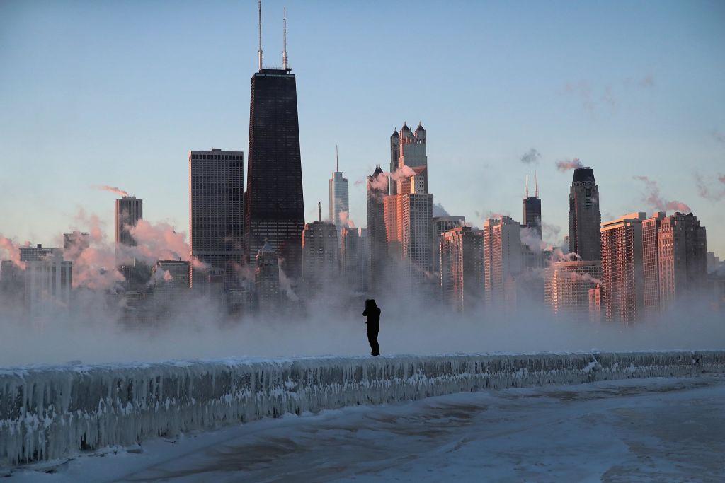 At Least 12 Dead as Arctic Cold Blasts US Northeast and Midwest