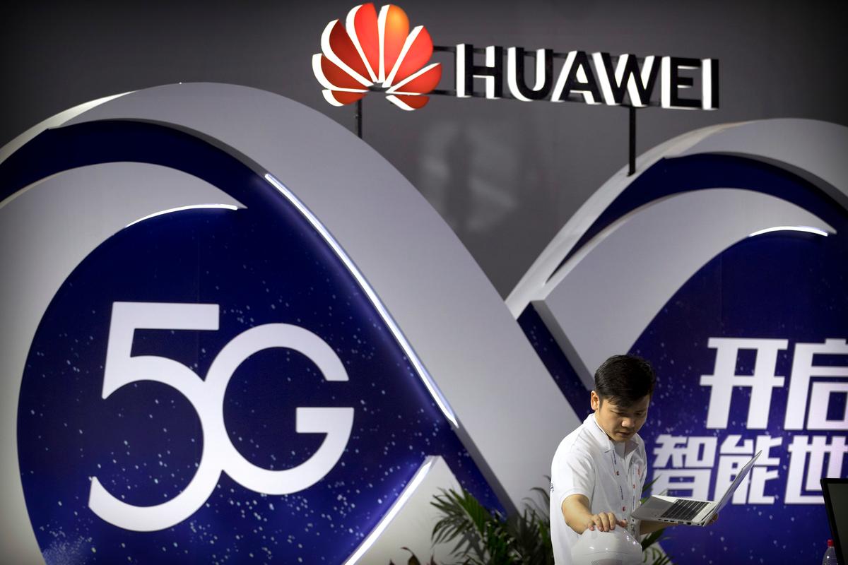 EU Considers Proposals to Exclude Chinese Firms From 5G Networks