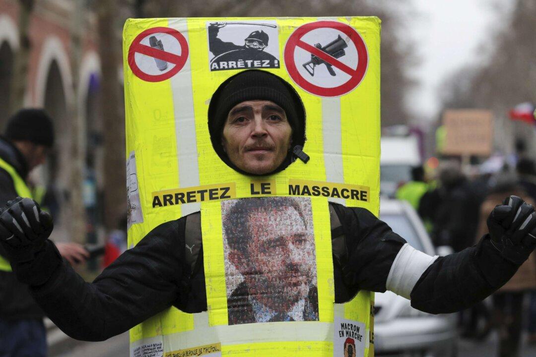 French ‘Yellow Vests’ March Through Paris