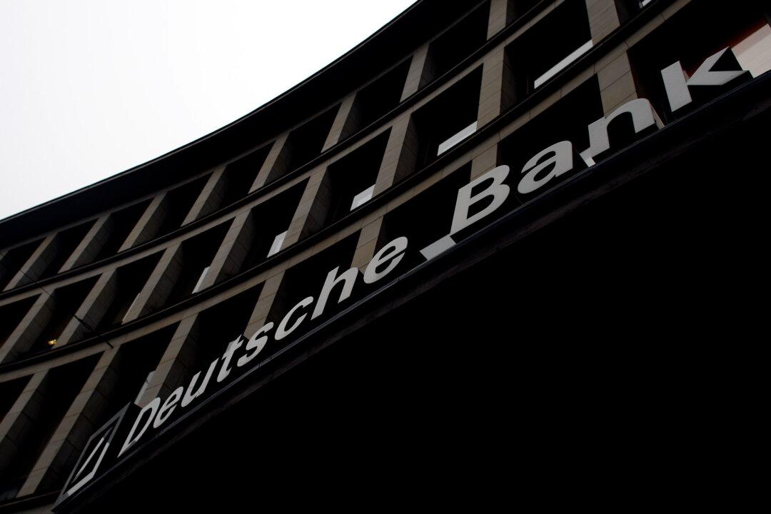 US Fines Former Deutsche Bank Subprime Chief Over Alleged Mortgage Fraud