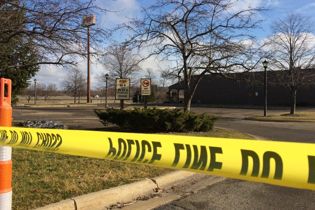 Police: Woman Slams Van Into Tree With Children Inside, Says Husband Put a Hex on Her