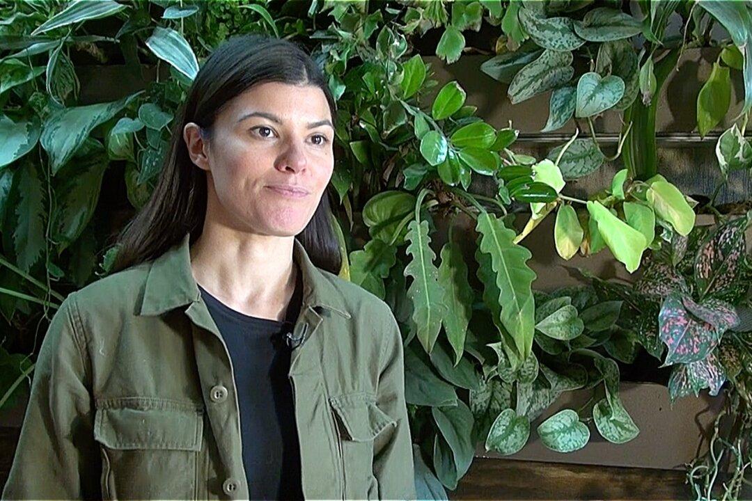 Woman Takes a Greener Path, Grows Career and Life out of a Forest in Her Apartment