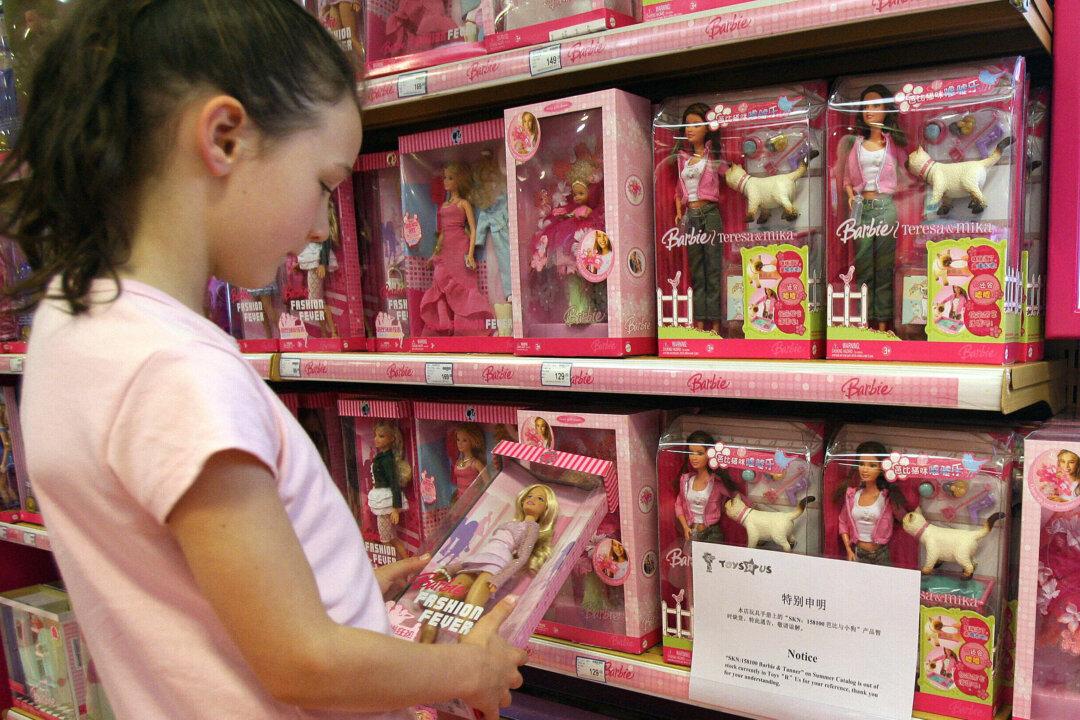9 Reasons Not to Give Your Kids Toys Made in China