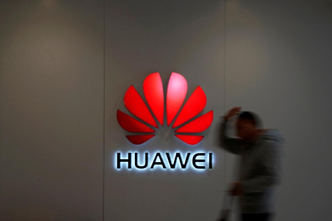 German Ministers Meet as US Urges Huawei Exclusion