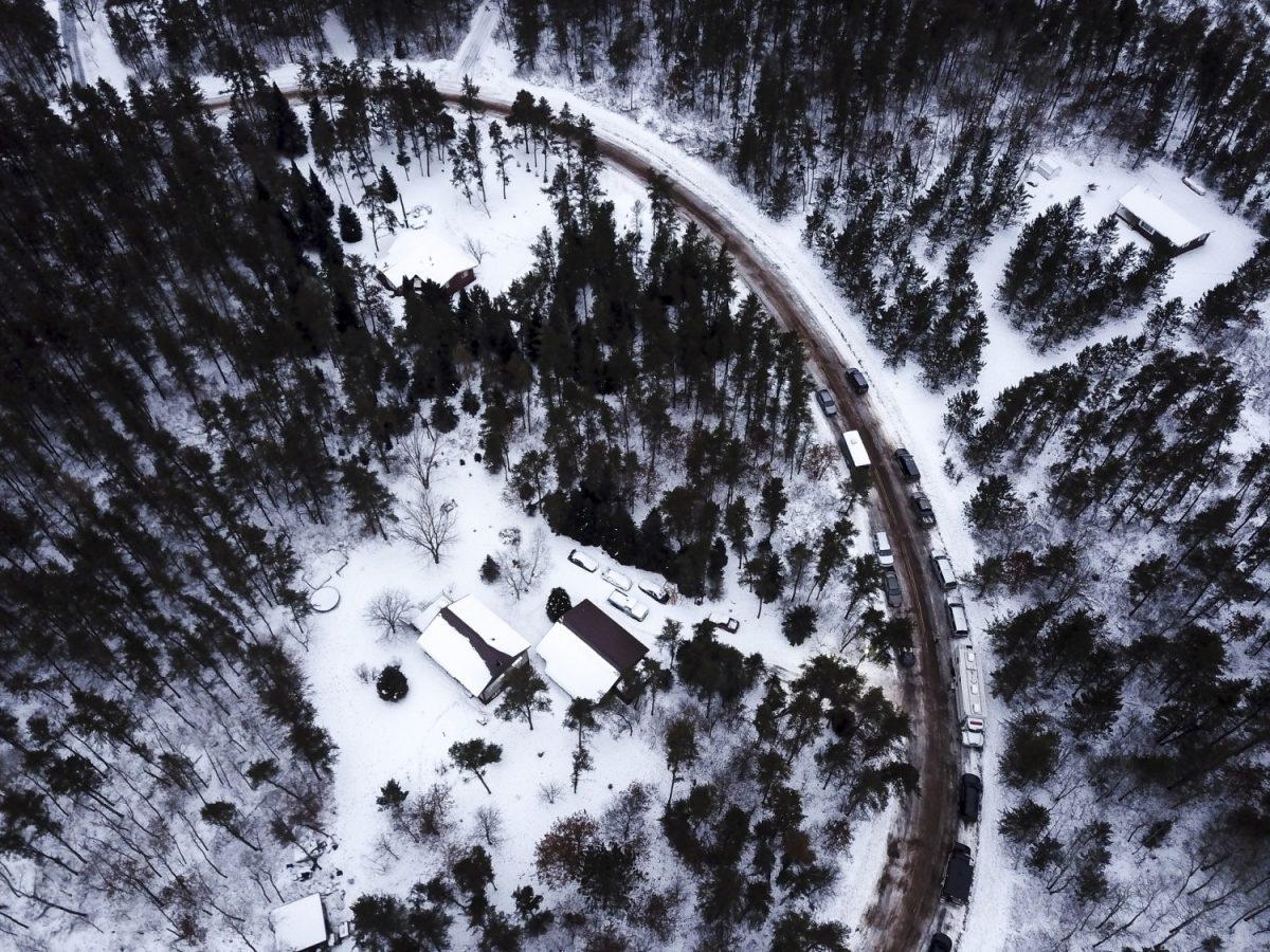 The cabin where 13-year-old Jayme Closs was allegedly held by Jake Thomas Patterson is surrounded by law enforcement vehicles in the town Gordon, Wis. on Jan. 12, 2019. (Aaron Lavinsky/Star Tribune via AP)