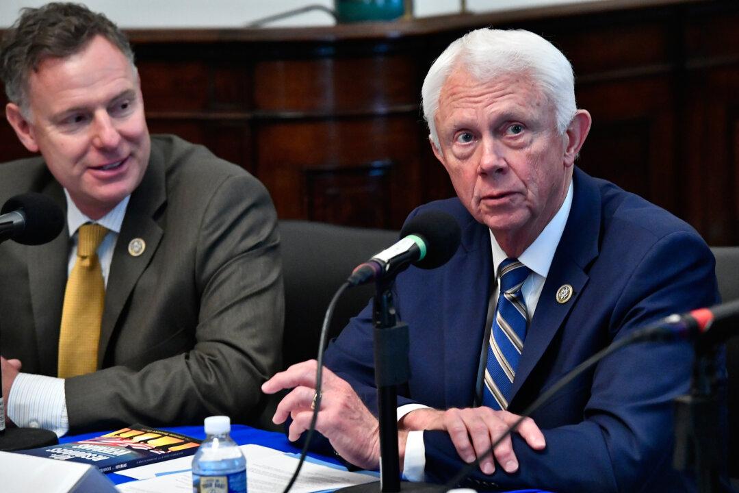 Congressmen, Military Leaders, Experts Question US Relationship With Qatar